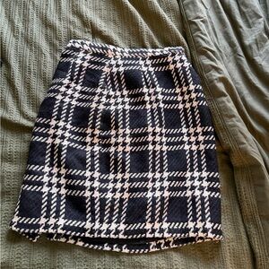 Extra Small Black White Plaid Wool Blend BCBGMAXAZRIA Skirt